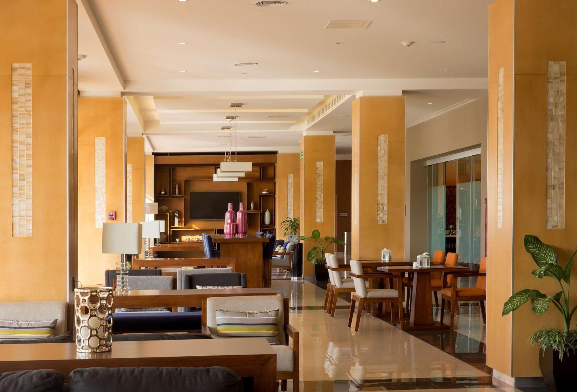 Hampton Inn & Suites By Hilton Paraiso Paraíso Exterior foto